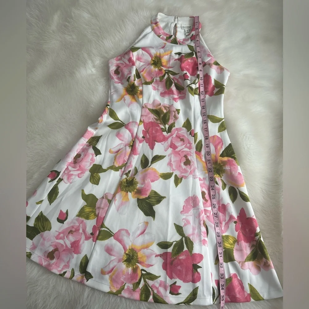 Enfocus studio dress. A-line. Flowers. Sleeveless. Midi - Picture 7 of 9